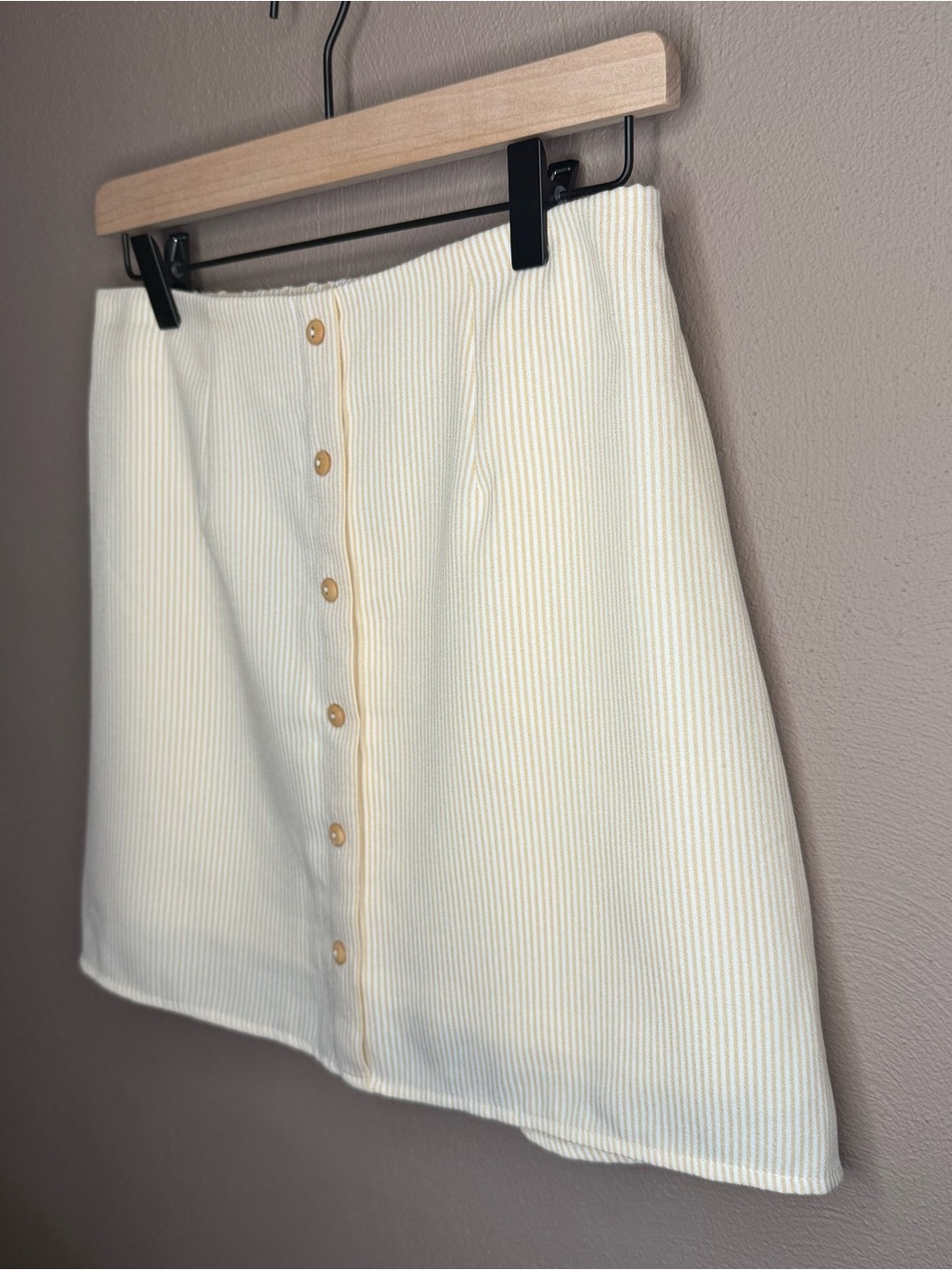Fablux Yellow And White Striped Seersucker Mini Skirt With Button Detailing - Picture 4 of 14